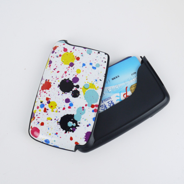 လုံခြုံရေးနှင့် စတိုင်အတွက် အကောင်းဆုံး အလူမီနီယမ် ခရက်ဒစ်ကတ် ကိုင်ဆောင်ထားသူကို ဘယ်လိုရွေးချယ်မလဲ။